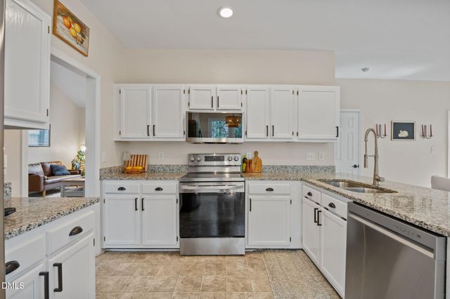 5240 Fairmead Circle, Raleigh, NC 27613