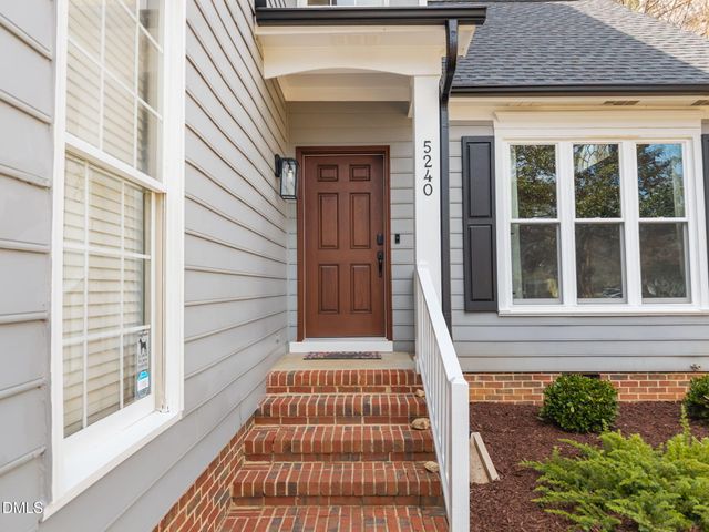 5240 Fairmead Circle, Raleigh, NC 27613