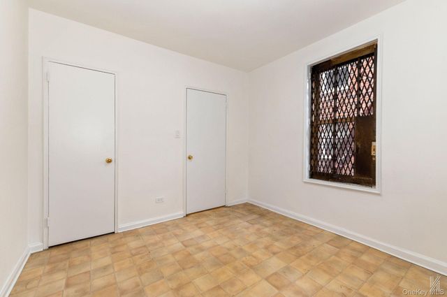 79-10 34th Avenue 4U, Jackson Heights, NY 11372