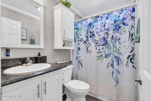 55 Woodchuck Parkway, Whiting, NJ 08759