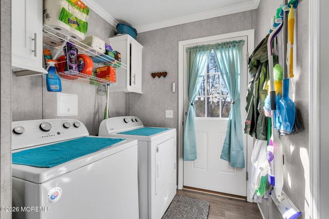 55 Woodchuck Parkway, Whiting, NJ 08759