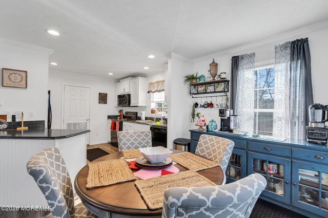 55 Woodchuck Parkway, Whiting, NJ 08759