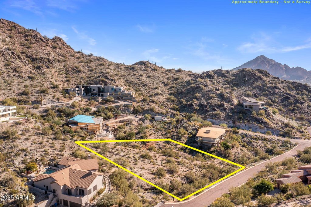 6725 N PALM CANYON Drive 11, Phoenix, AZ 85018 — photo 4