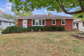 4017 30th Street, Des Moines, IA 50310
