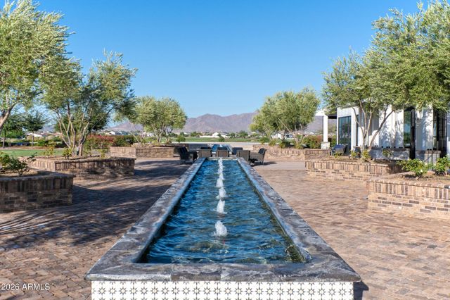 11586 N FREDERICKSBURG Street, Surprise, AZ 85388