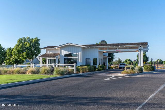 11586 N FREDERICKSBURG Street, Surprise, AZ 85388