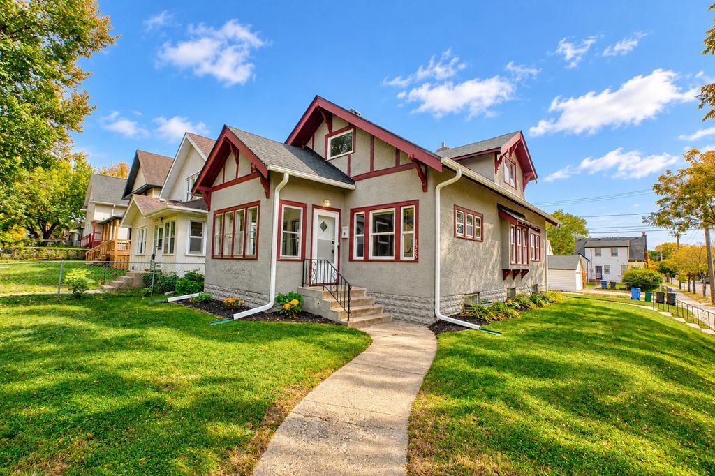 1355 Upton Avenue N, Minneapolis, MN 55411 — exterior