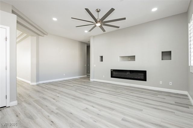 8640 Stone Harbor Avenue, Las Vegas, NV 89145