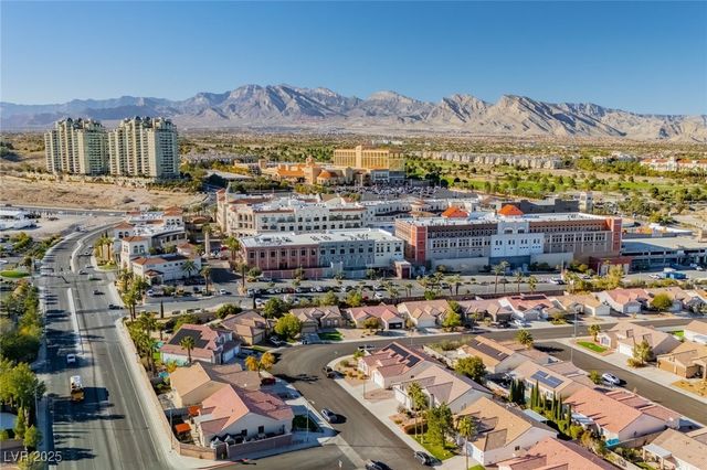 8640 Stone Harbor Avenue, Las Vegas, NV 89145