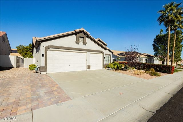 8640 Stone Harbor Avenue, Las Vegas, NV 89145