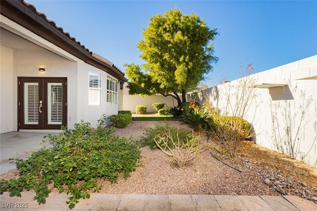 8640 Stone Harbor Avenue, Las Vegas, NV 89145