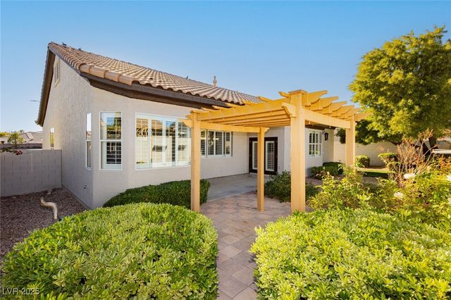 8640 Stone Harbor Avenue, Las Vegas, NV 89145