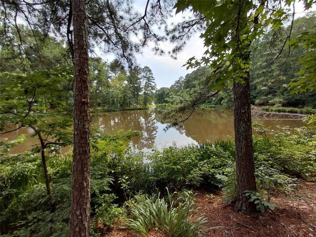 17 Valley Trail, Covington, GA 30014