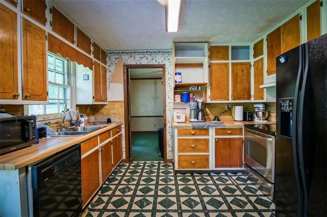 17 Valley Trail, Covington, GA 30014