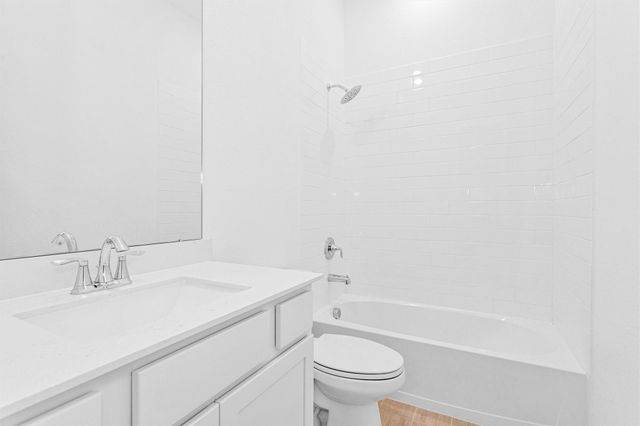 29323 Meadowcreek Hill Drive, Waller, TX 77484