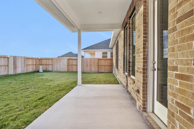 29323 Meadowcreek Hill Drive, Waller, TX 77484