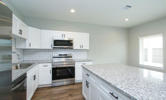 14010 Longstreet Road Road 1C, Willis, TX 77318