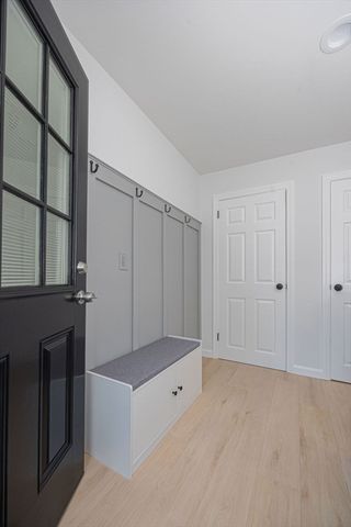 6 Hilltop Dr, Bourne, MA 02561