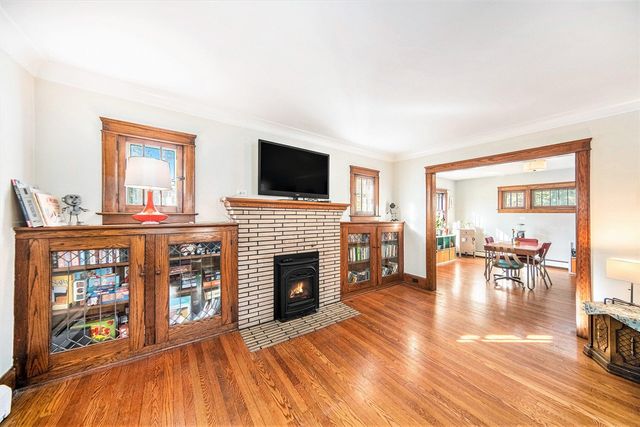 1754 Jackson Avenue, Ann Arbor, MI 48103