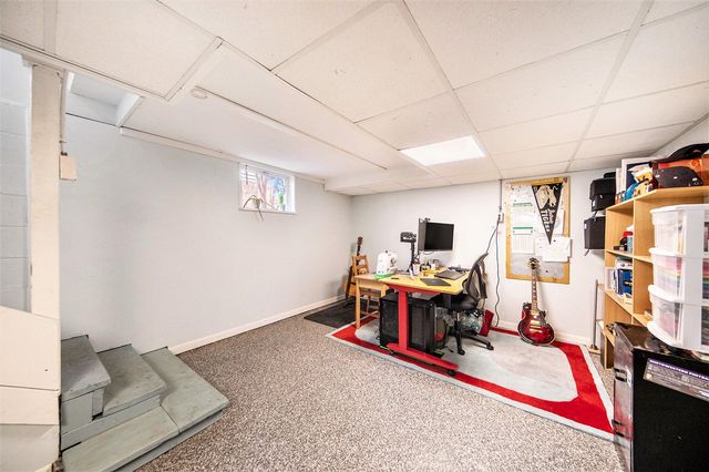 1754 Jackson Avenue, Ann Arbor, MI 48103