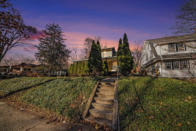 1754 Jackson Avenue, Ann Arbor, MI 48103