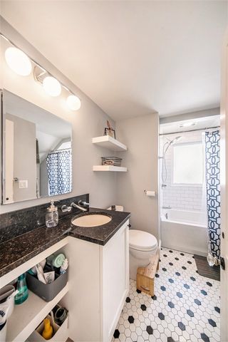 1754 Jackson Avenue, Ann Arbor, MI 48103