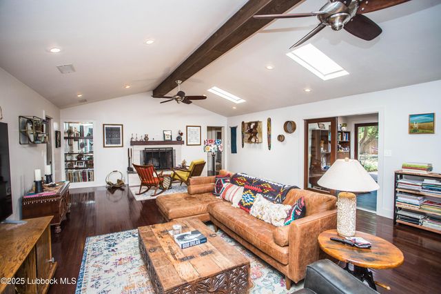 4609 10th Street, Lubbock, TX 79416