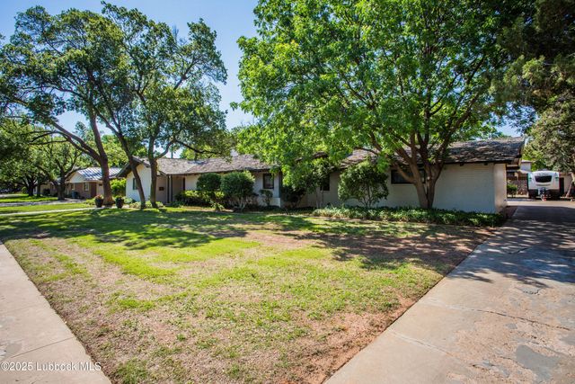 4609 10th Street, Lubbock, TX 79416