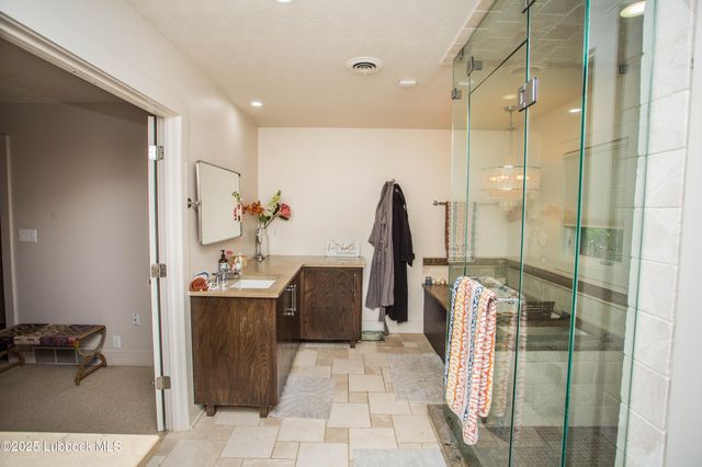 4609 10th Street, Lubbock, TX 79416