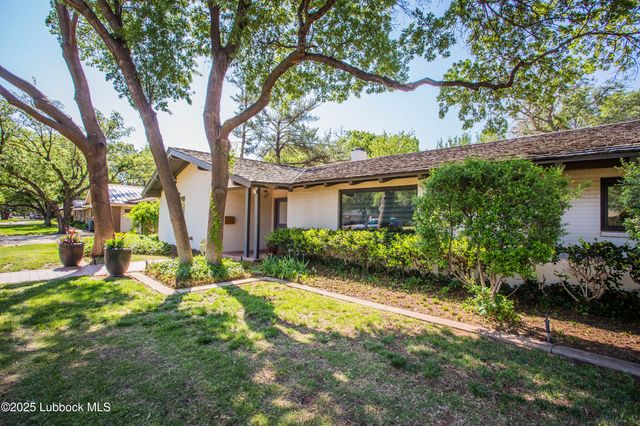 4609 10th Street, Lubbock, TX 79416