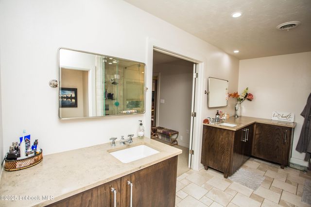 4609 10th Street, Lubbock, TX 79416