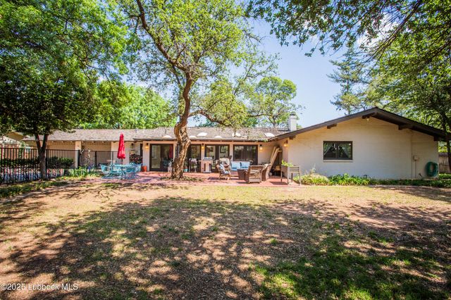 4609 10th Street, Lubbock, TX 79416