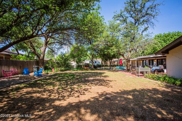 4609 10th Street, Lubbock, TX 79416