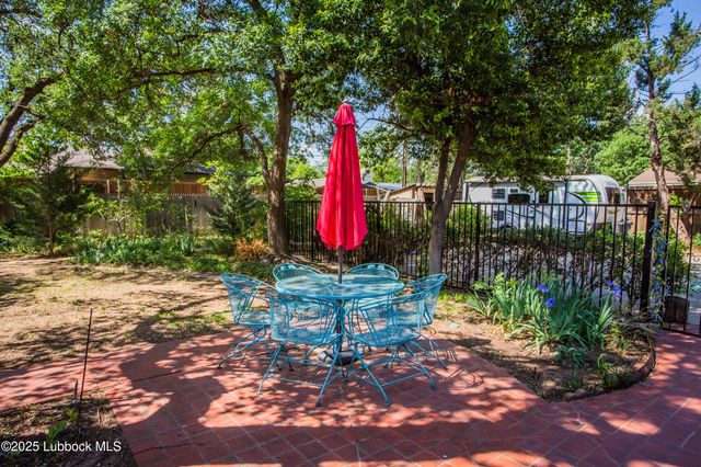 4609 10th Street, Lubbock, TX 79416