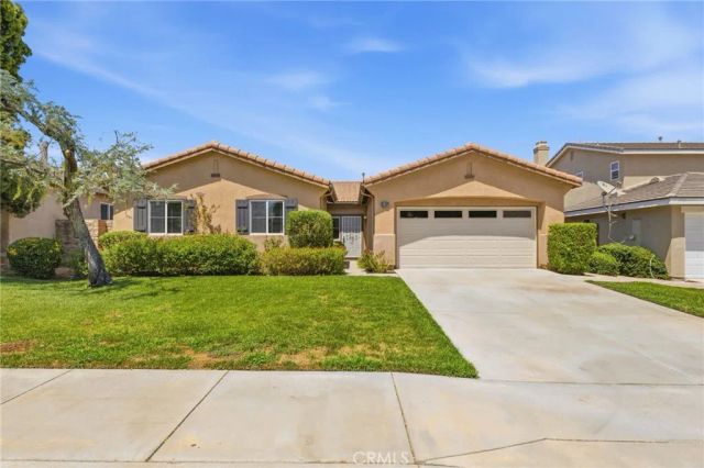 25602 Mesa Edge Court, Menifee, CA 92585
