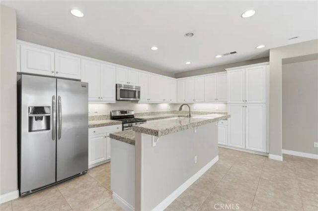 25602 Mesa Edge Court, Menifee, CA 92585