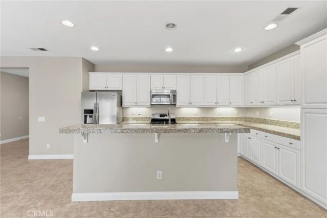25602 Mesa Edge Court, Menifee, CA 92585