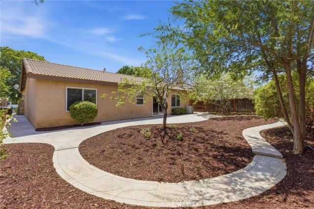 25602 Mesa Edge Court, Menifee, CA 92585