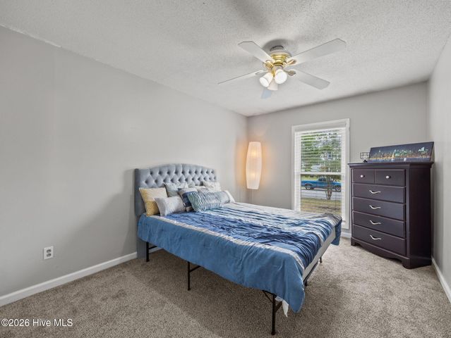101 Eastview Court, Jacksonville, NC 28546