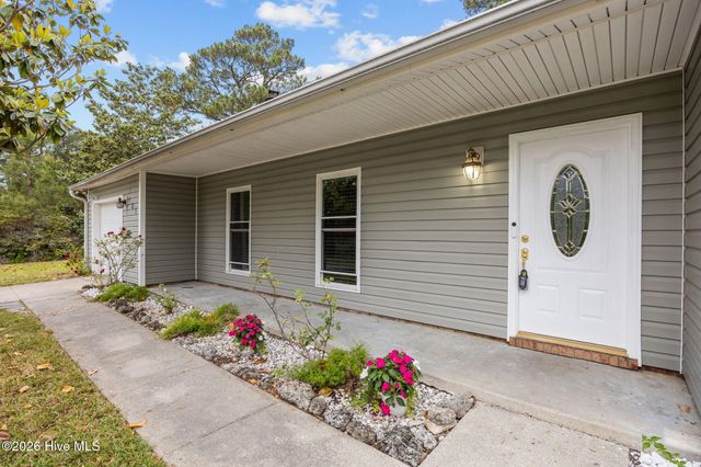 101 Eastview Court, Jacksonville, NC 28546