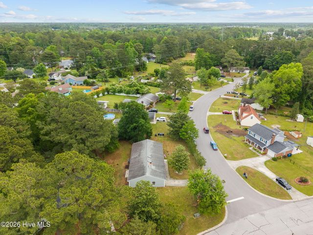 101 Eastview Court, Jacksonville, NC 28546