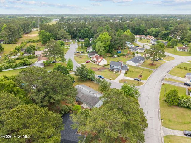 101 Eastview Court, Jacksonville, NC 28546