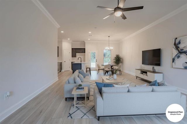 306 WHITE CASTLE SOUTH, Iowa, LA 70647