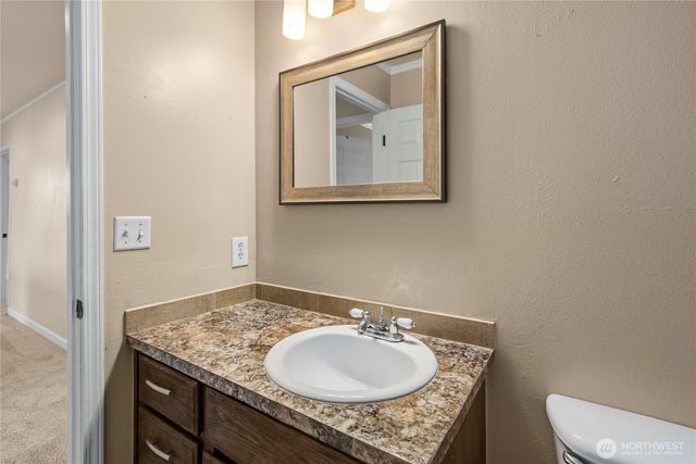 10517 Farwest Court SE, Yelm, WA 98597