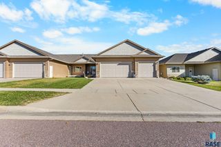 4206 S Banyan Ave Avenue, Sioux Falls, SD 57110