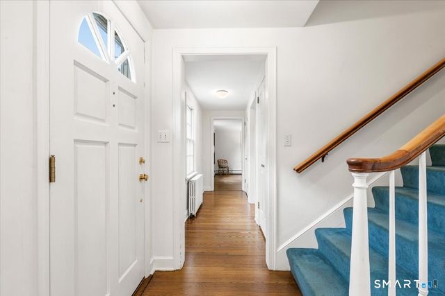 27 White Oak Shade Lane, New Canaan, CT 06840