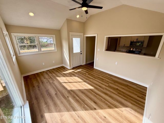 2516 Mynatt Rd, Knoxville, TN 37918