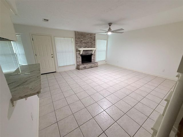 6902 Sandy Knolls Drive, Spring, TX 77379