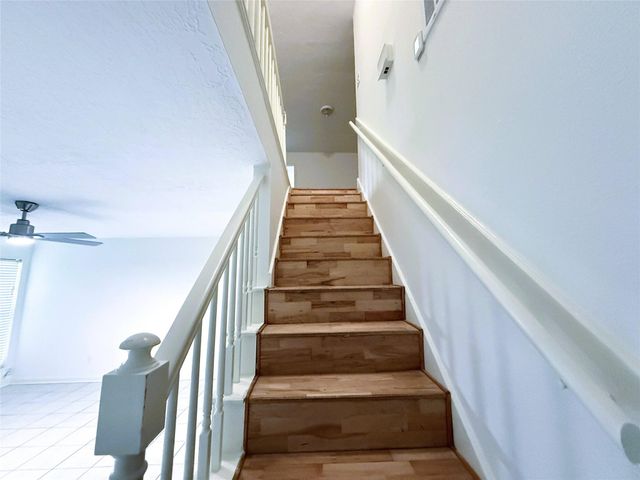 6902 Sandy Knolls Drive, Spring, TX 77379