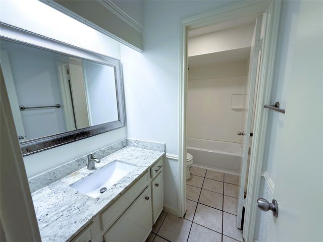 6902 Sandy Knolls Drive, Spring, TX 77379